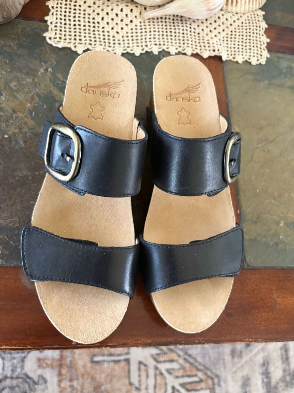 Dansko Shannon - Women's Arch Support Sandal